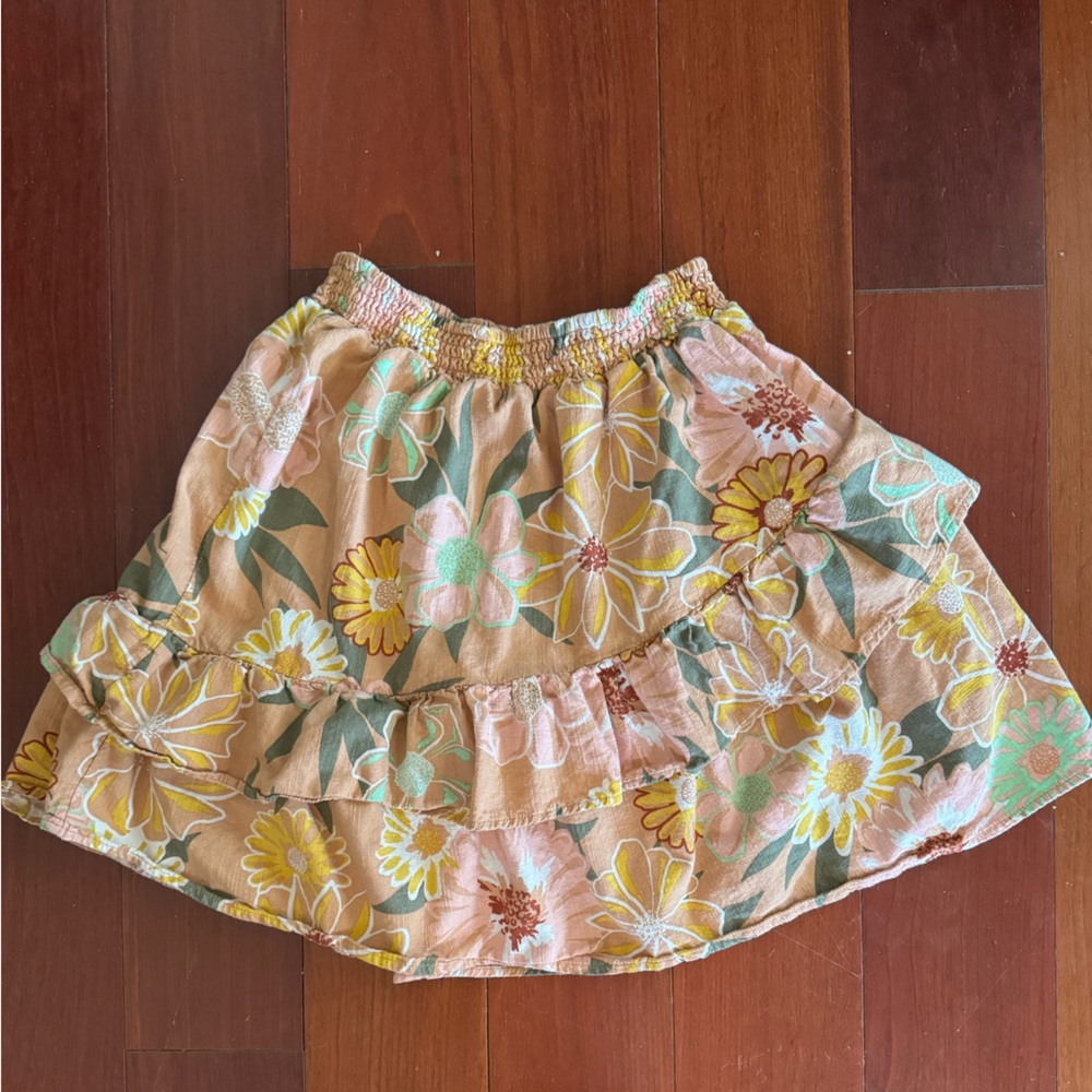 Roxy tiered cotton mini skirt, smocked waist. Swim cover up. Women’s Medium - Picture 2 of 7